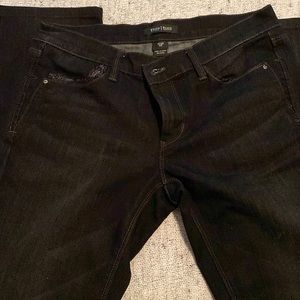 Womens black jeans.